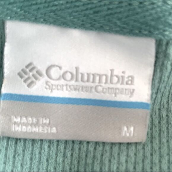 Columbia Sage Green Thermal Long Sleeve Top Size Medium - Picture 8 of 9